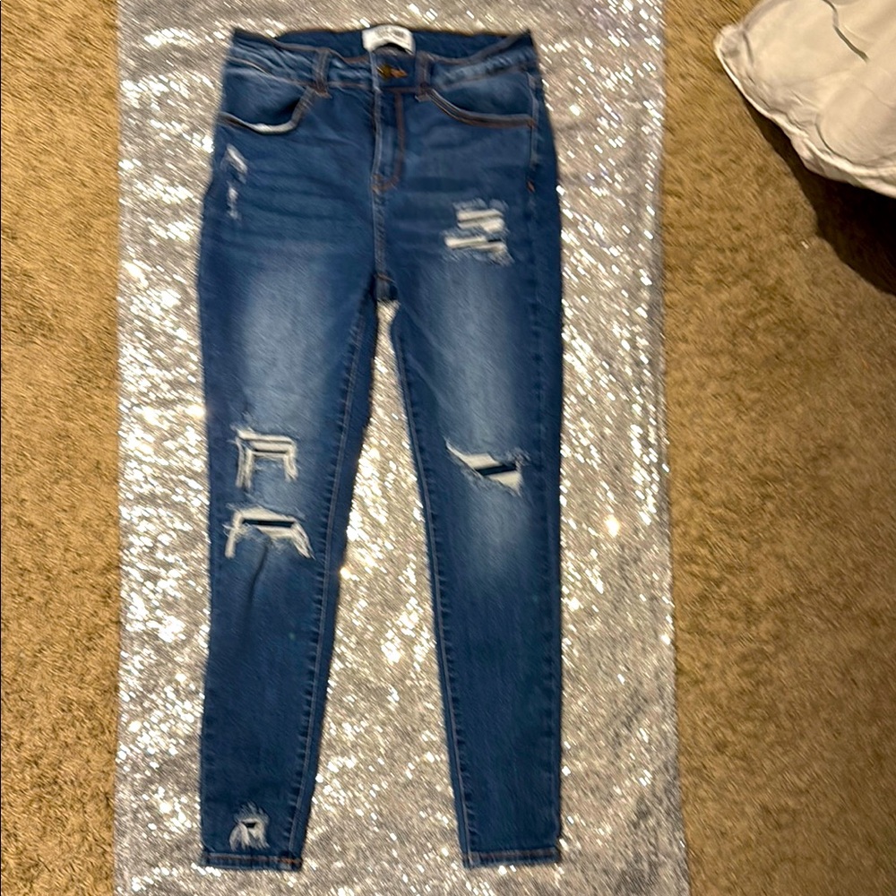 Wax Jean Blue Skinny Jeans with Distressed Rips size 7/28